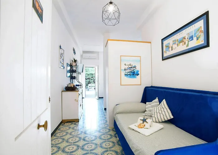 Monterosso Garden House Studio
